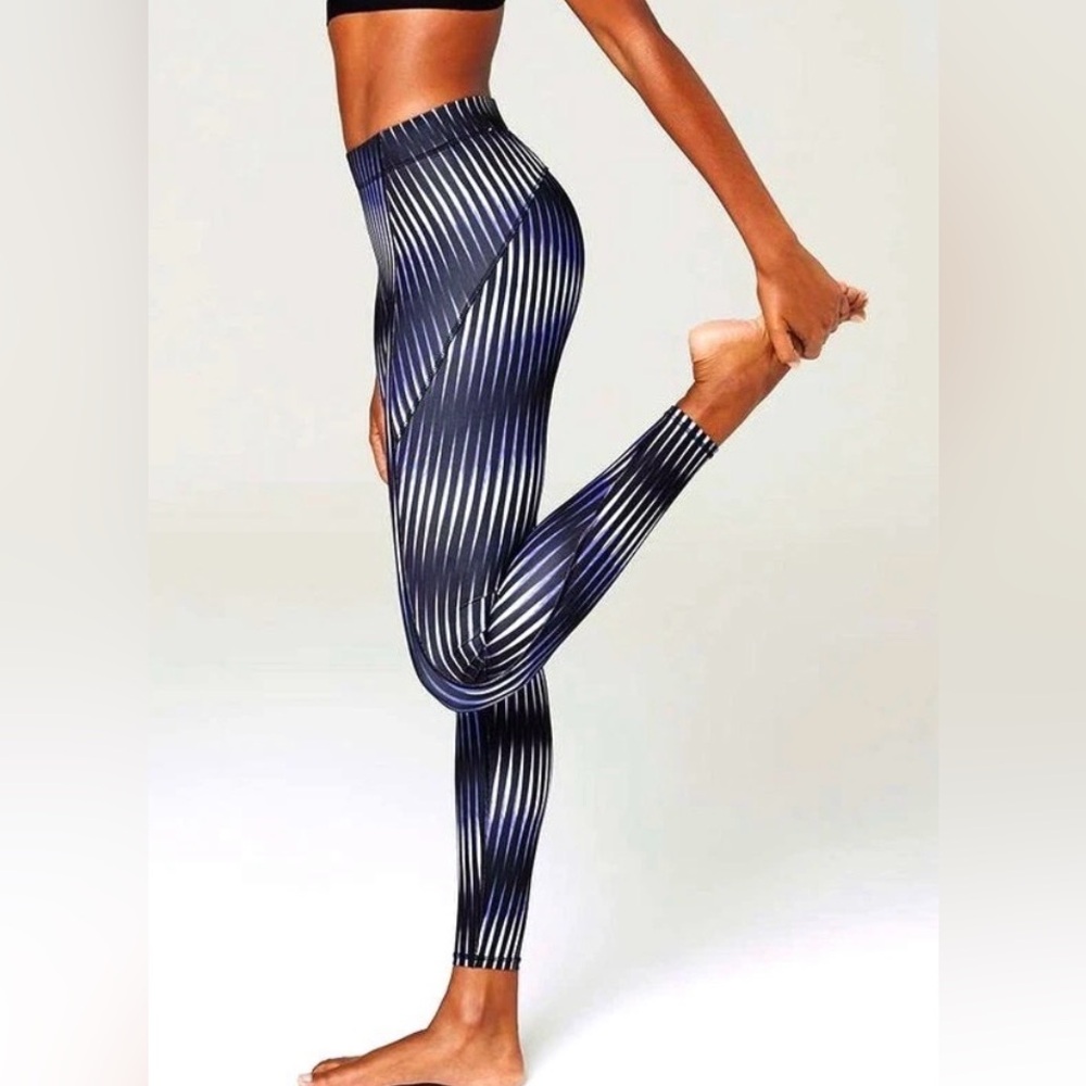 IVY PARK Abstract Kaleidoscope Set Medium - Mesh Back Tank Top + Leggings NWT